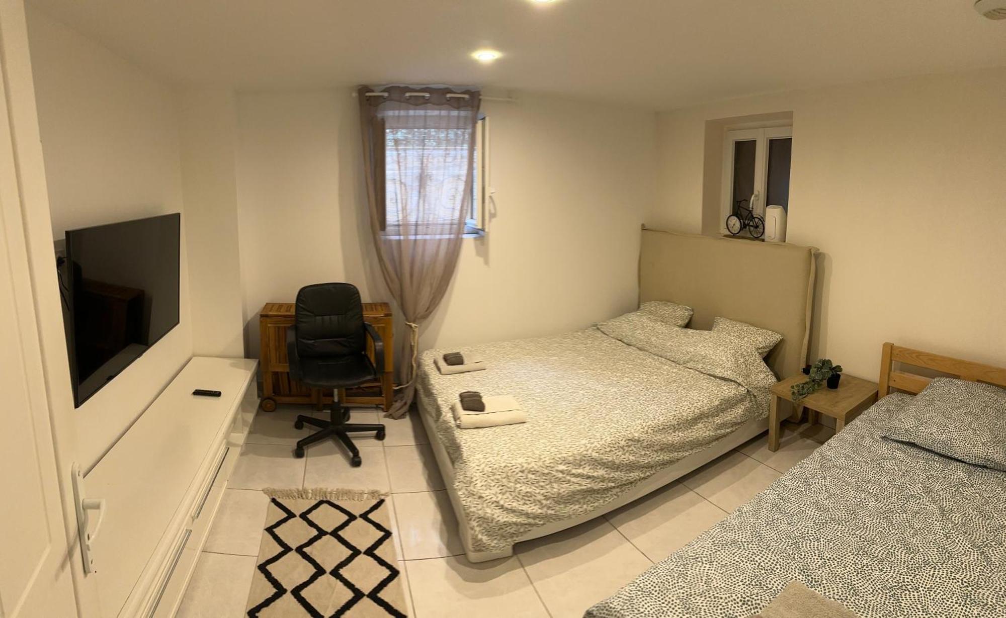 Jolie Appartement Nice Proche Mer Et Aeroport Une Chambre Plus Salon Avec Cuisine Buitenkant foto